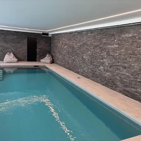 Le Loft Avec Jacuzzi Privatif - Domaine Aux Charmes D'ethan Appartamento Hannut