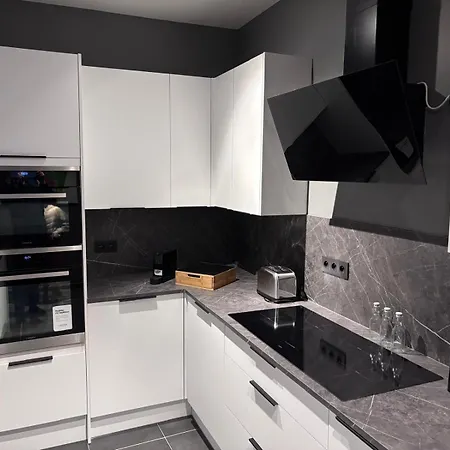 Le Loft Avec Jacuzzi Privatif - Domaine Aux Charmes D'ethan * Hannut